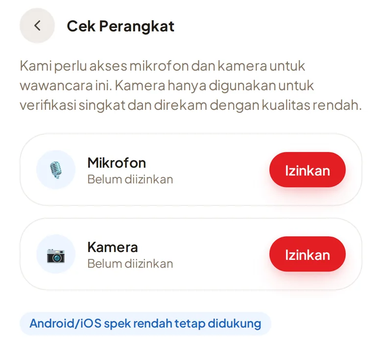 Tangkapan layar cek perangkat: izin mikrofon dan kamera, dengan keterangan mendukung Android/iOS spek rendah.